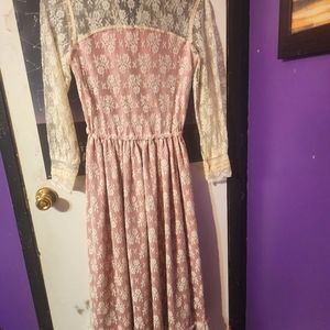 Beautiful Victorian style vintage dress